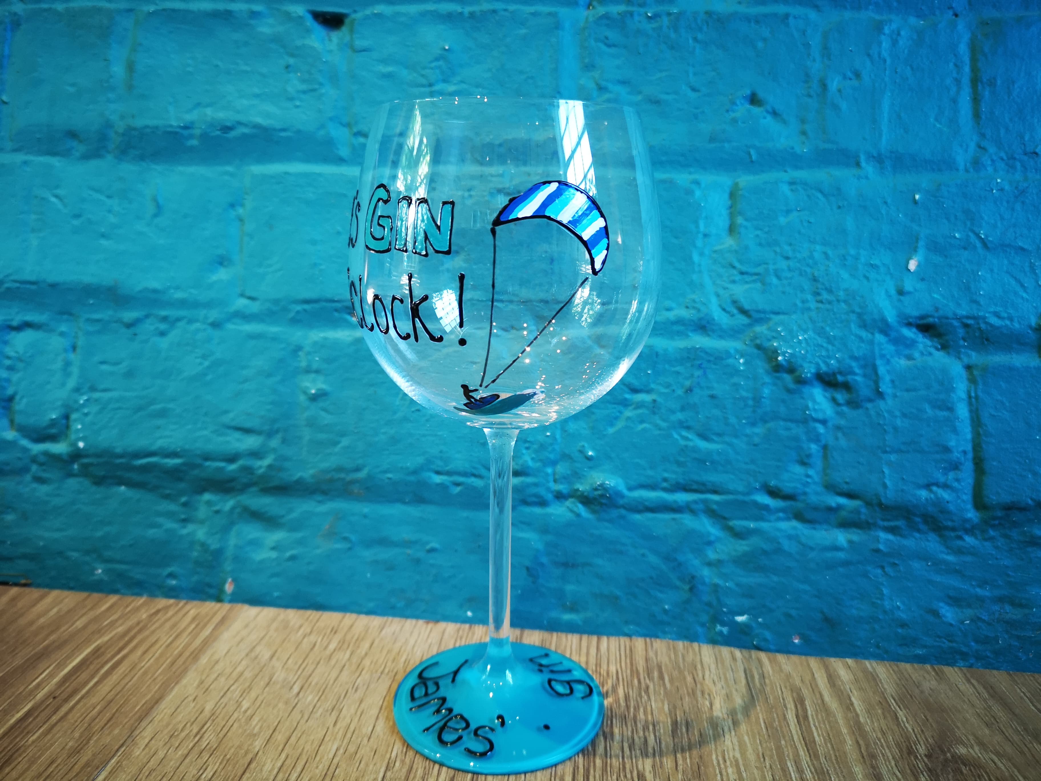 Kitesurfing Gin Glass
